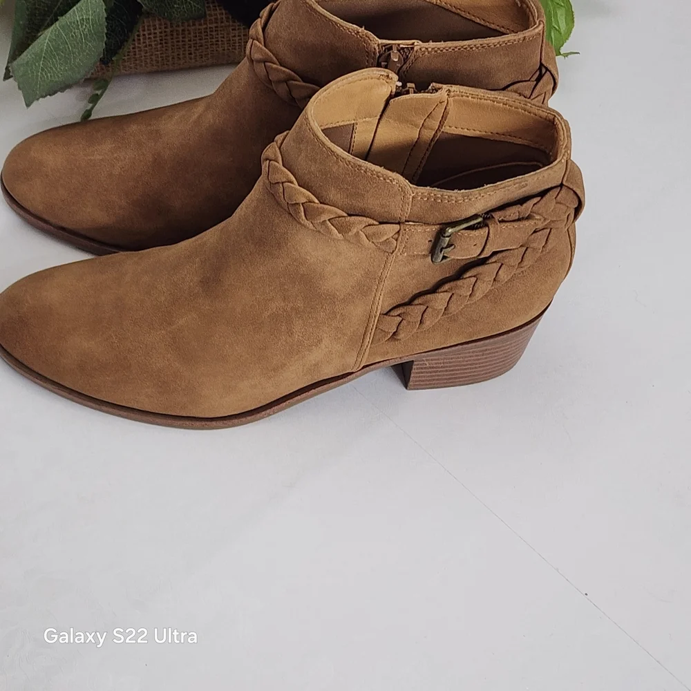Women’s Tan Braided Ankle Boots - Stylish Casual Bootie